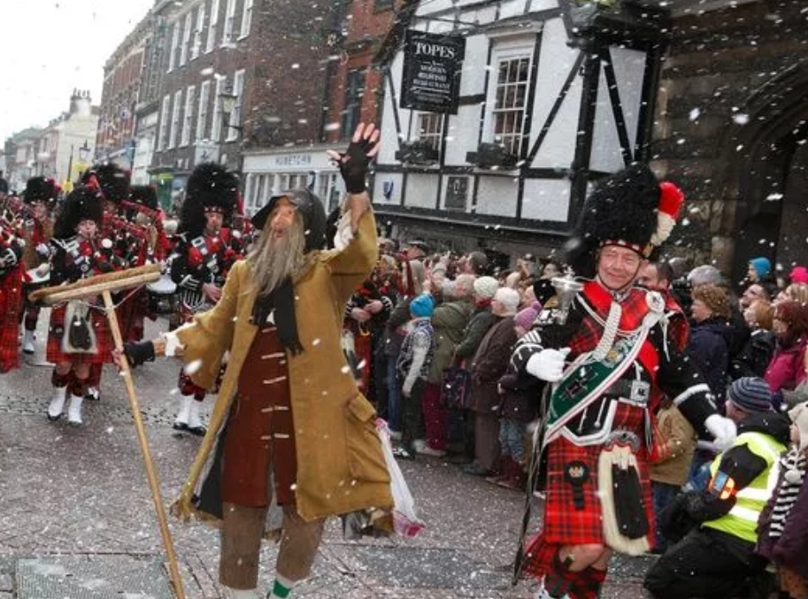 🚍🎄 Rochester Castle Christmas Market by Coach - From Dunstable, Luton & Sundon Park, Bedfordshire - Event Image 7 December 01, 2024 