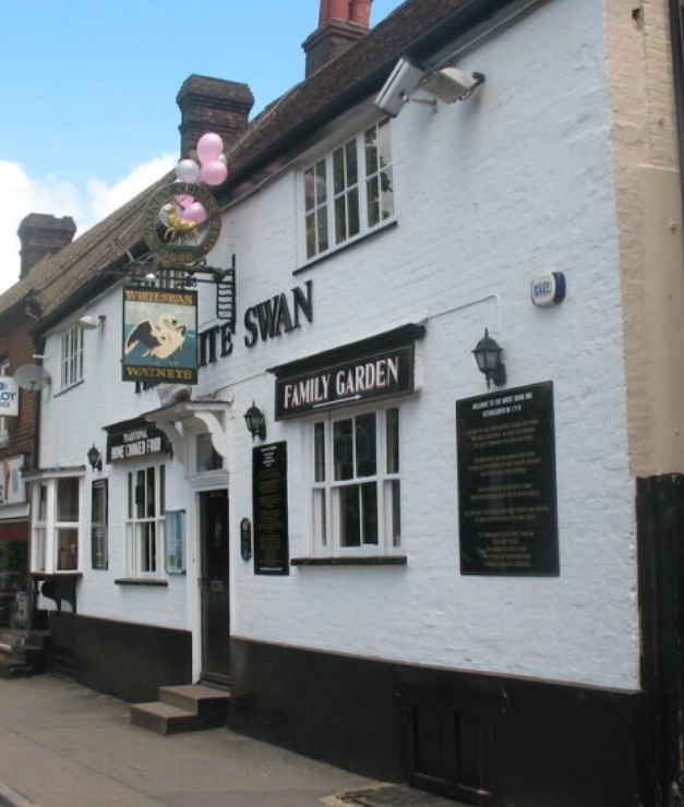 🍷🧀 Cheese, wine & live soul - Dunstable - Event Image 2 November 15, 2024 07:00 PM