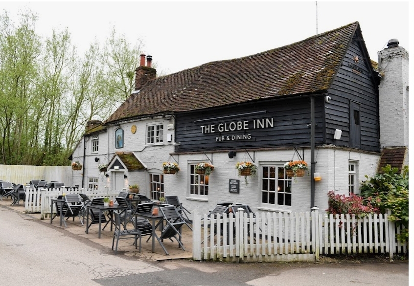 🎅 Breakfast With Santa - The Globe Inn, Leighton Buzzard  - Event Image 2 December 21, 2024 09:30 AM