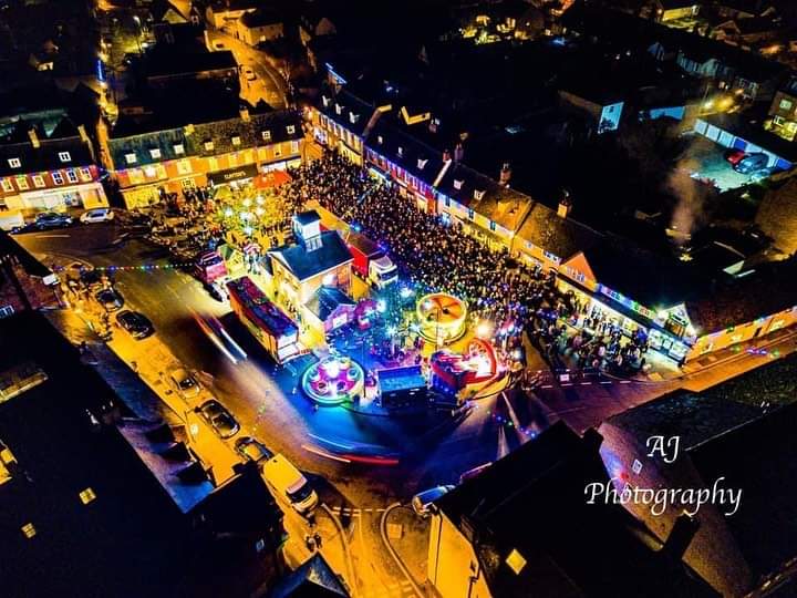 🎄 POTTON CHRISTMAS LIGHT SWITCH ON 2024 - Event Image 3 November 30, 2024 12:00 PM