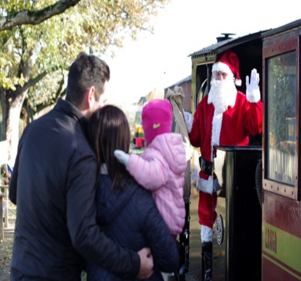 🎅🚂 Santa Steam Railway Specials 2024 - Leighton Buzzard - Event Image 2 December 01, 2024 