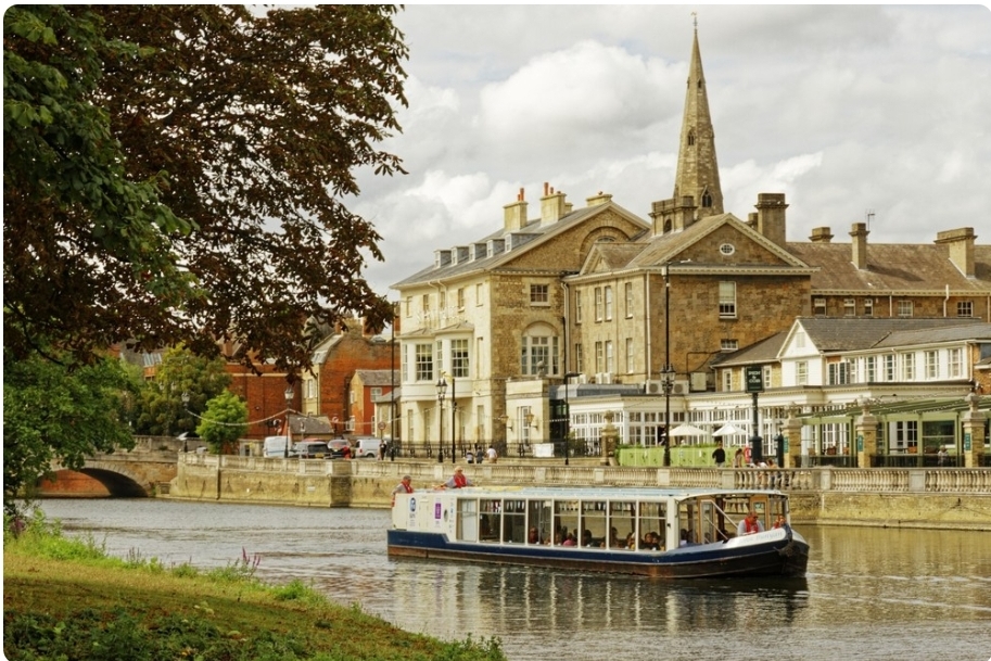 🫖 ⛴️ Special Afternoon Tea Cruise (Ages 16+) - Bedford - Event Image 2 June 15, 2025 02:00 PM