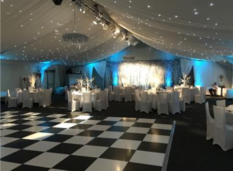 💃 Christmas in the Walled Garden at Luton Hoo Estate (Works party/family/friends - Booking in advance needed) - Event Image 5 December 13, 2024 06:30 PM